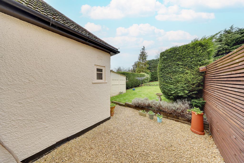 Additional image 11 of 3 bed semi-detached house for saleTubbenden Lane, Orpington BR6