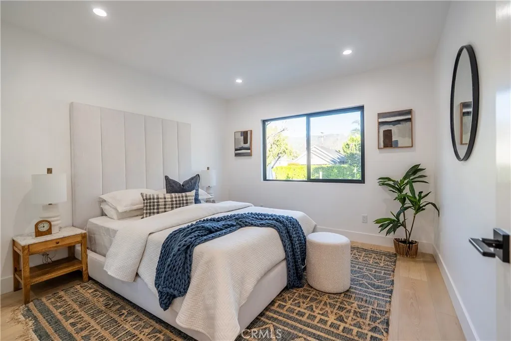 Additional image 50 of 1719 Landis St, Burbank, CA 91504