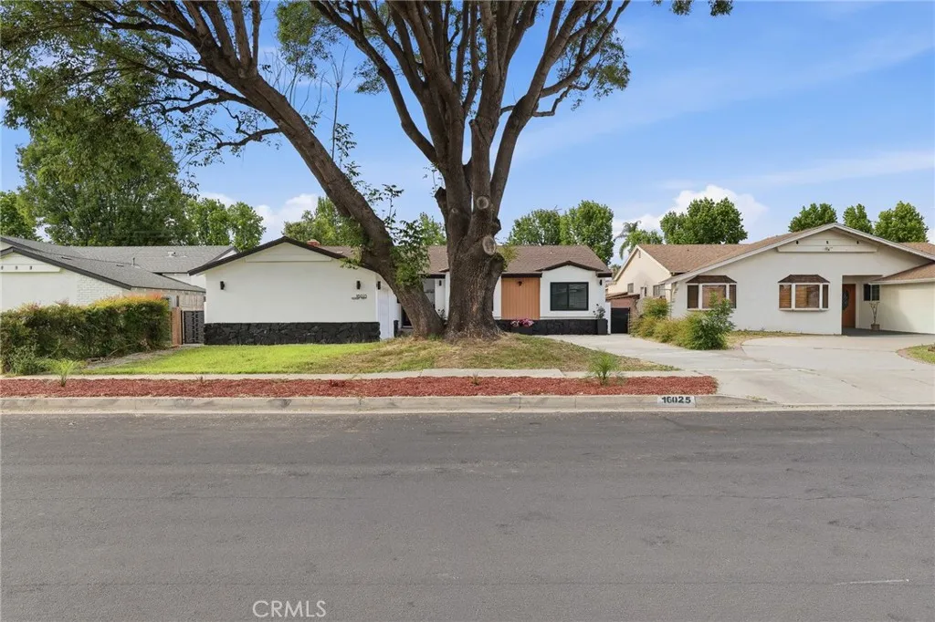 Additional image 4 of 16025 Calahan St, North Hills, CA 91343