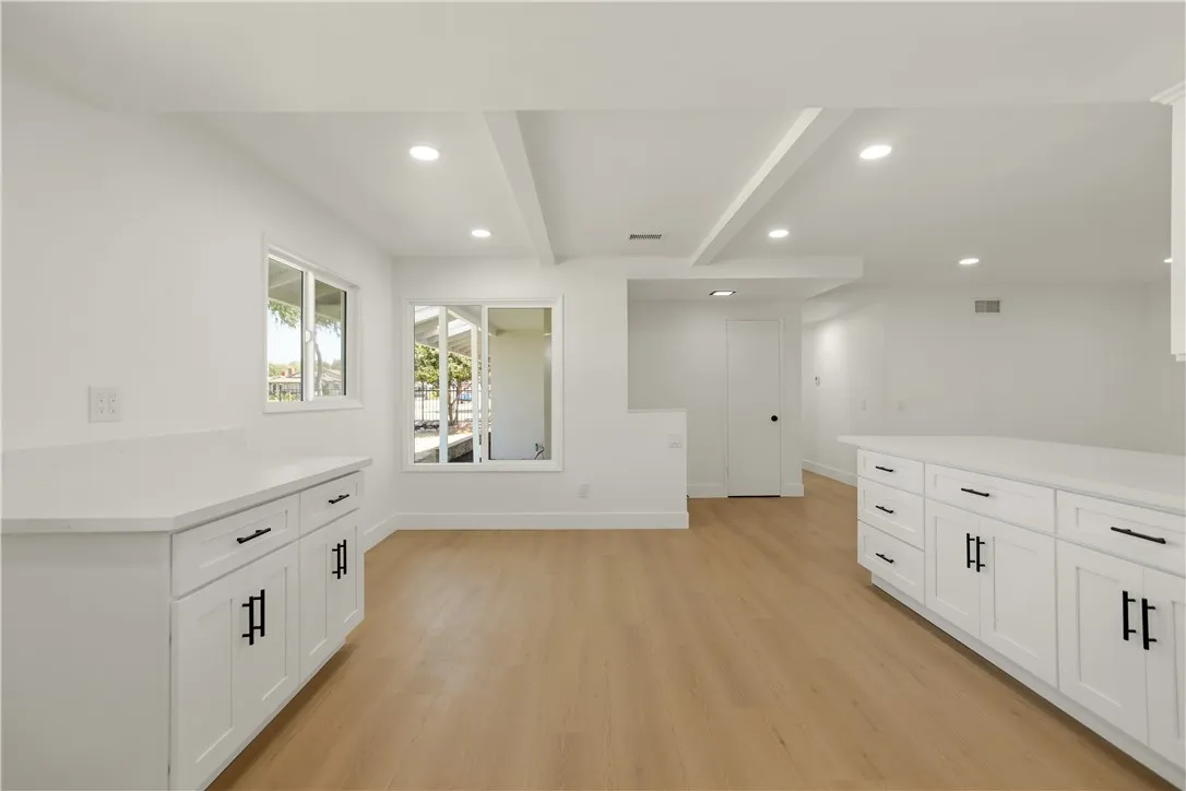 Additional image 48 of 384 W 7th St, Upland, CA 91786