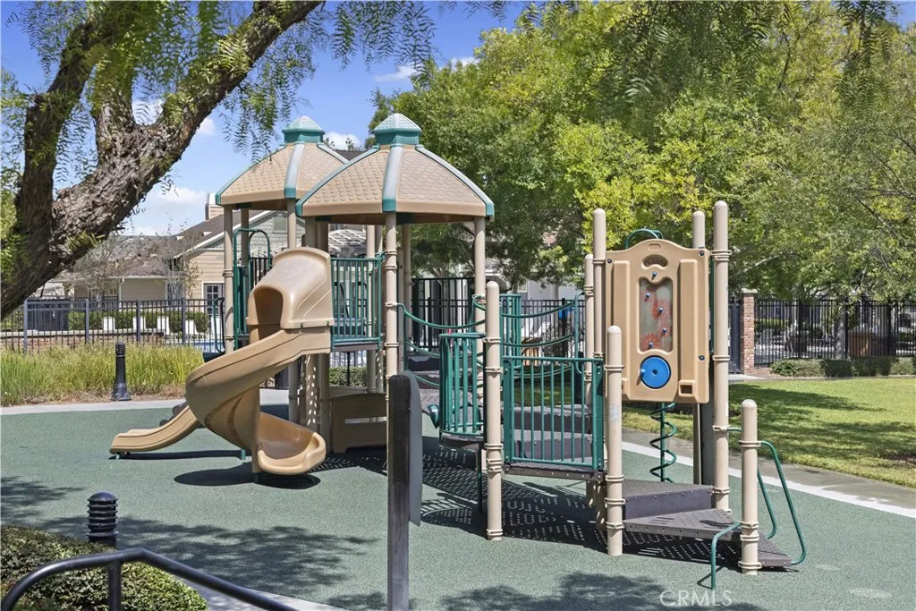 Additional image 49 of 328 Flyers Ln, Tustin, CA 92782