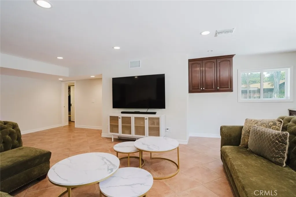 Additional image 87 of 16858 Pineridge Drive, Granada Hills, CA 91344