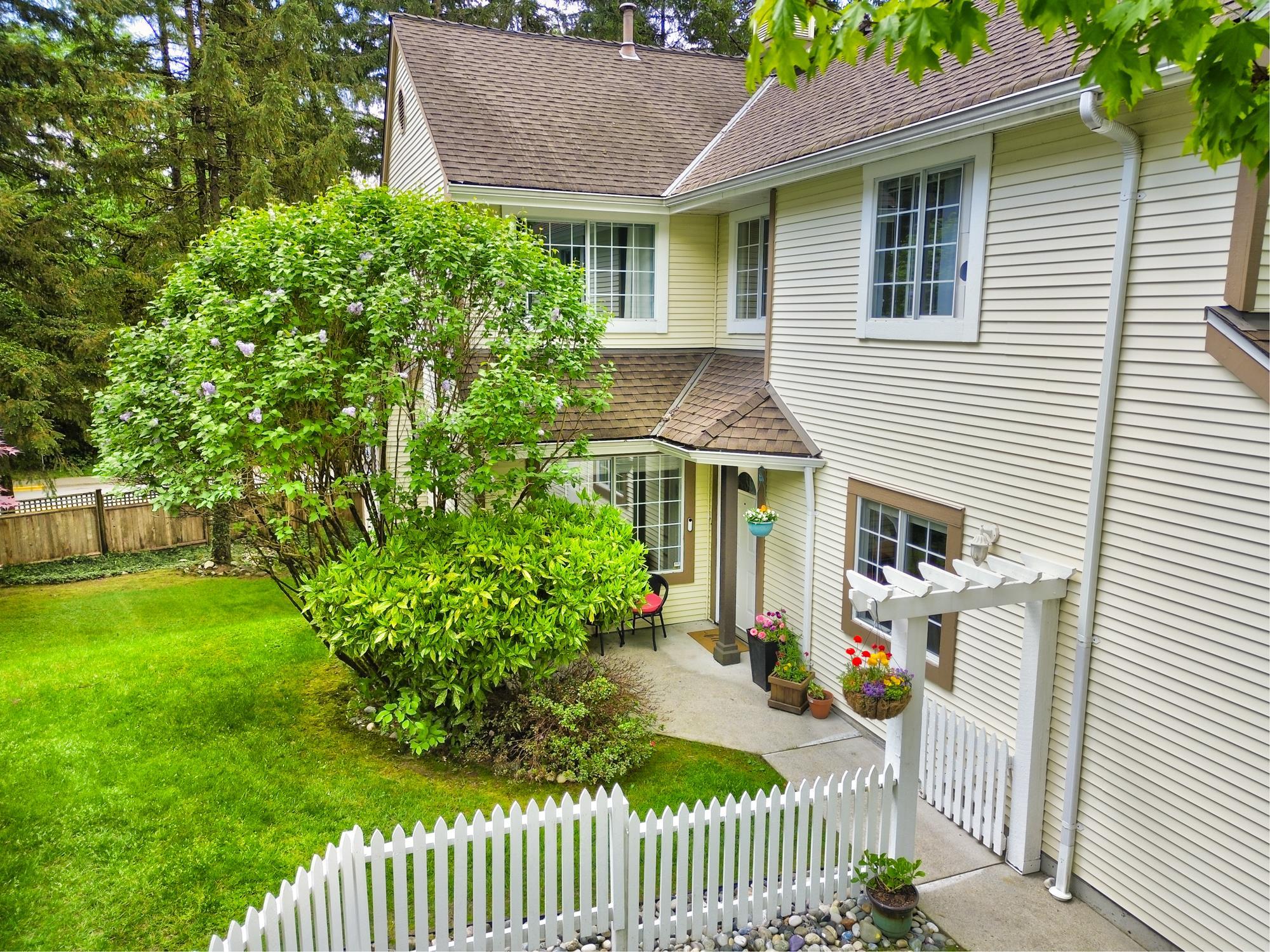 Additional image 2 of 2-3939 Indian River Drive, North Vancouver, BC, V7G 2P5