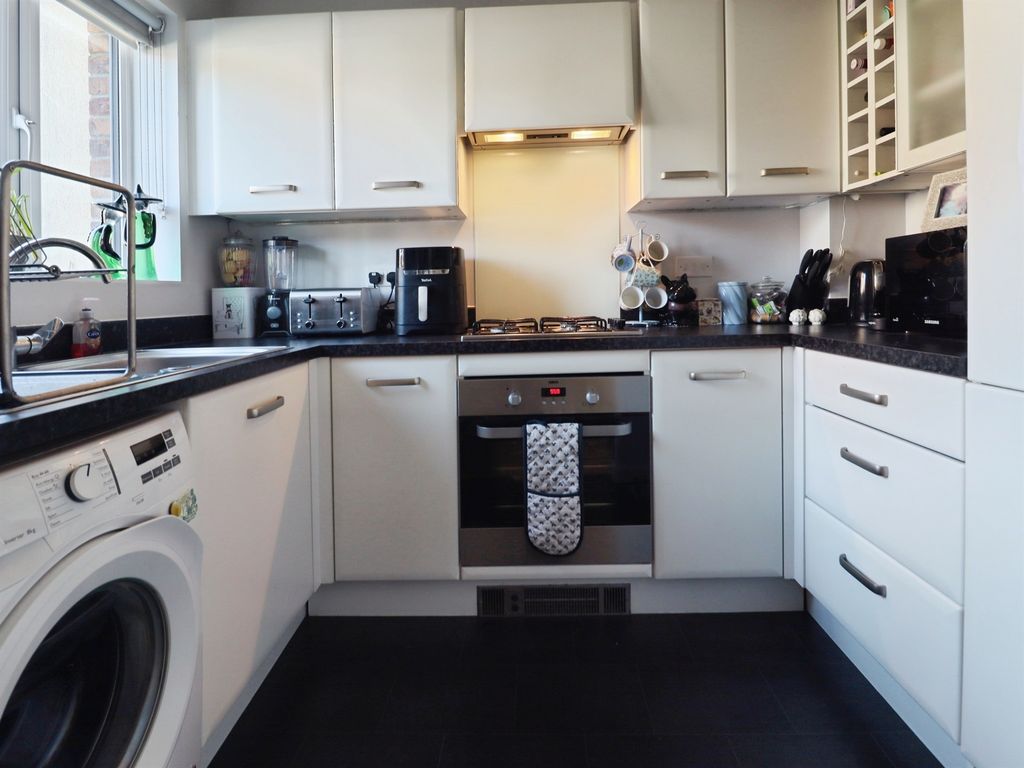 Additional image 5 of 2 bed terraced house for saleBaruc Way, Barry CF62