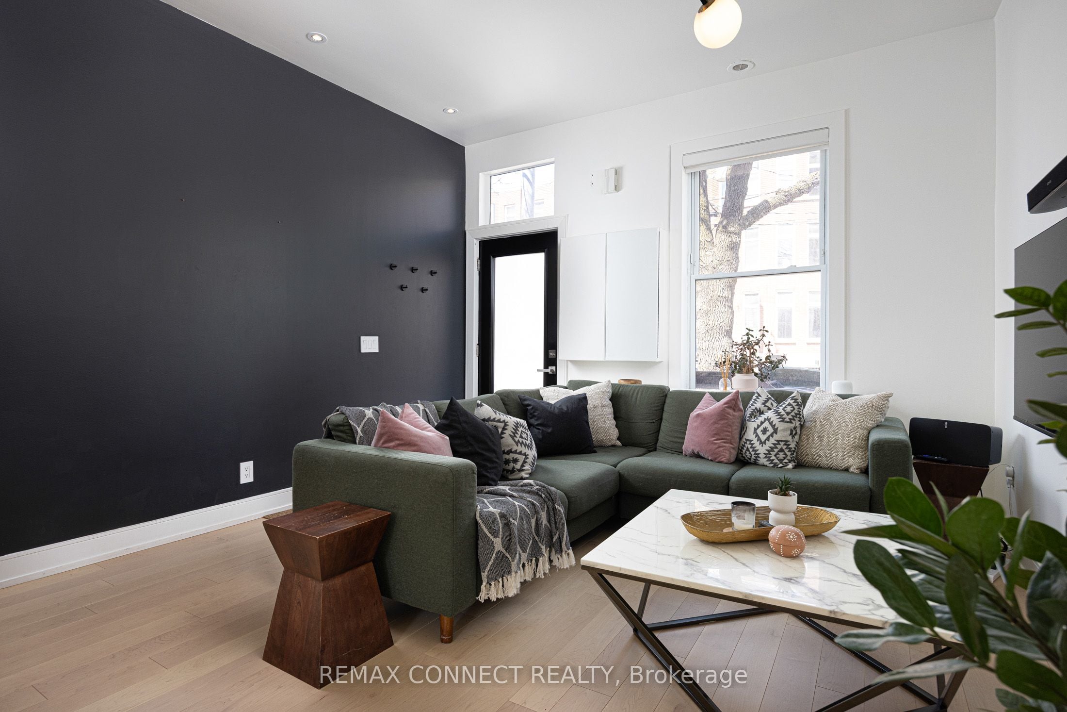Additional image 6 of 553 King Street E, Toronto, ON, M5A 1M5