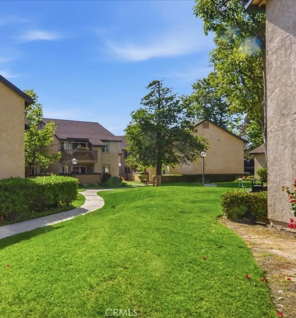 26116 Serrano Court Unit 12, Lake Forest, CA 92630