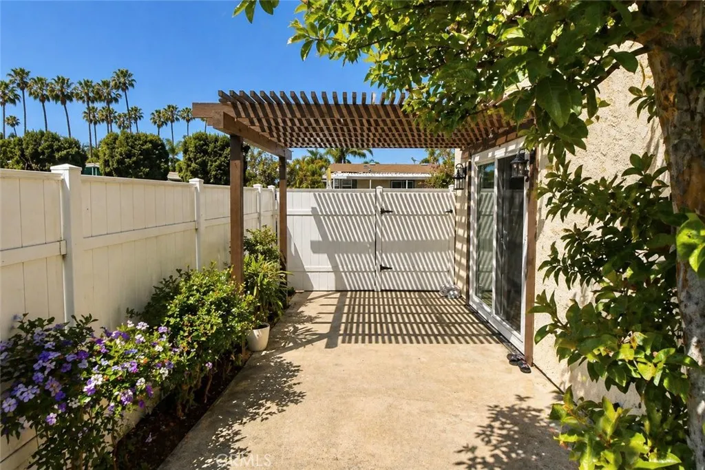 Additional image 5 of 128 Fairview Street Unit 1, Santa Ana, CA 92704