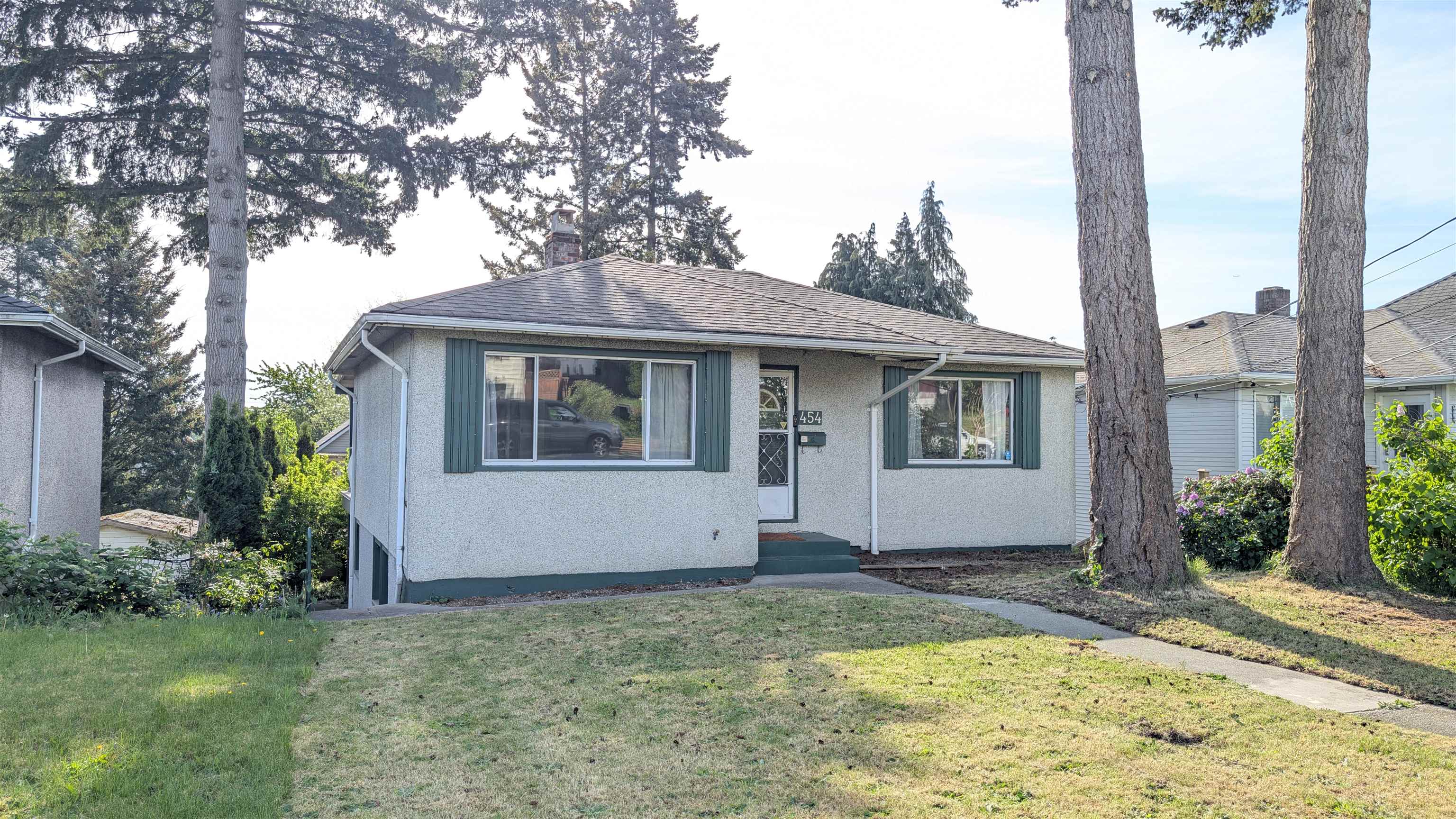 454 Wilson Street, New Westminster, BC, V3L 3R8