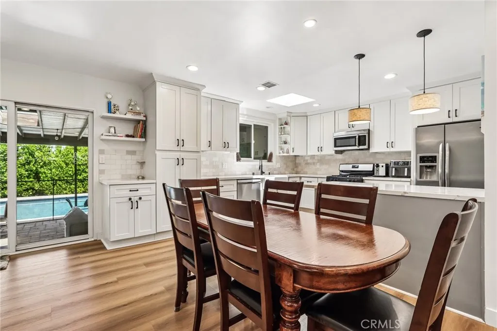 Additional image 11 of 18937 Sylvan Street, Tarzana, CA 91335