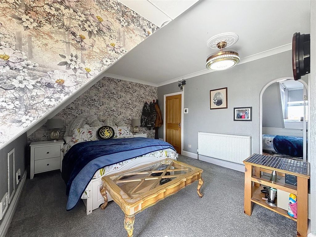 Additional image 43 of 6 bed terraced house for saleEastgate, Hornsea HU18