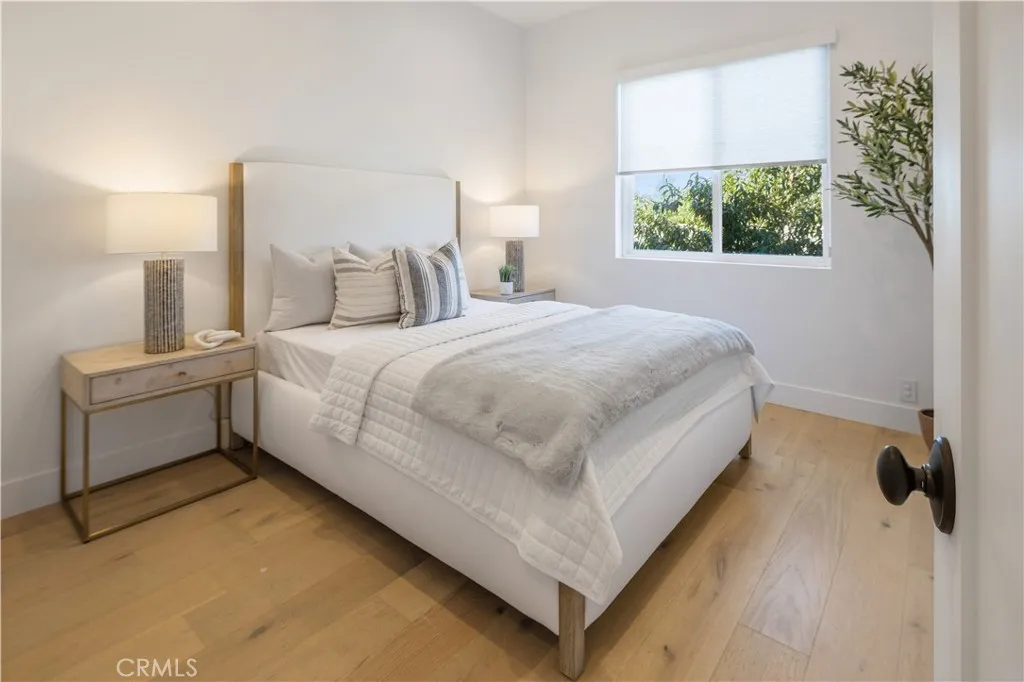 Additional image 50 of 333 Mesa Drive, Costa Mesa, CA 92627