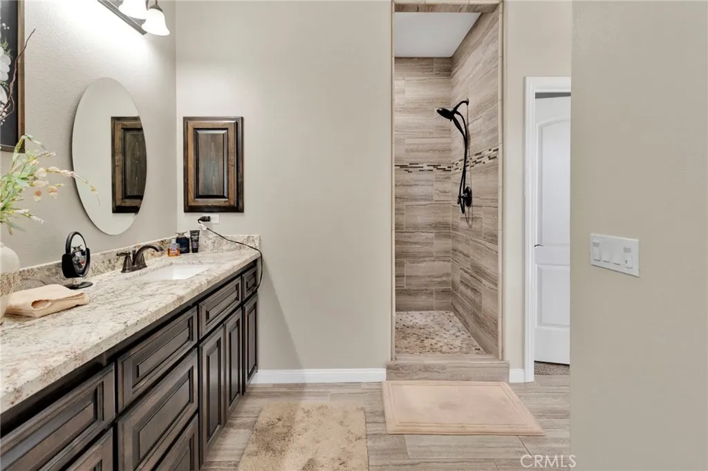 Additional image 97 of 8140 Heartland Cir, Oak Hills, CA 92344
