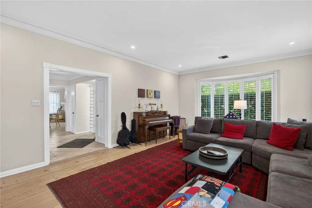 Additional image 10 of 3664 Holboro Dr, Los Angeles, CA 90027