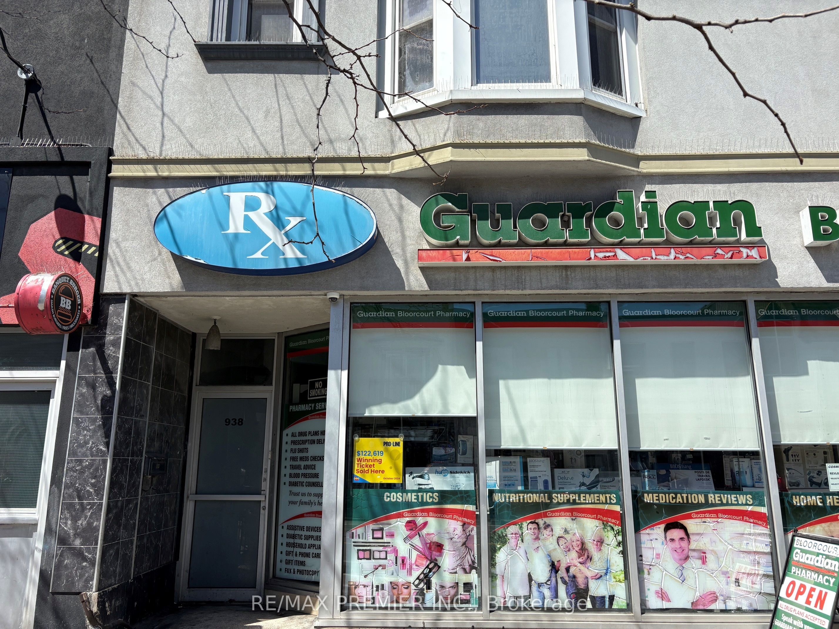 Additional image 3 of Upper-938 Bloor Street W, Toronto, ON, M6H 1L4