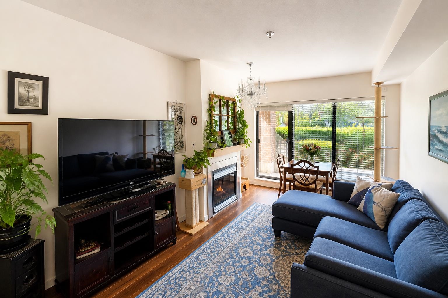 Additional image 2 of 121-10866 City Parkway, Surrey, BC, V3T 5W9