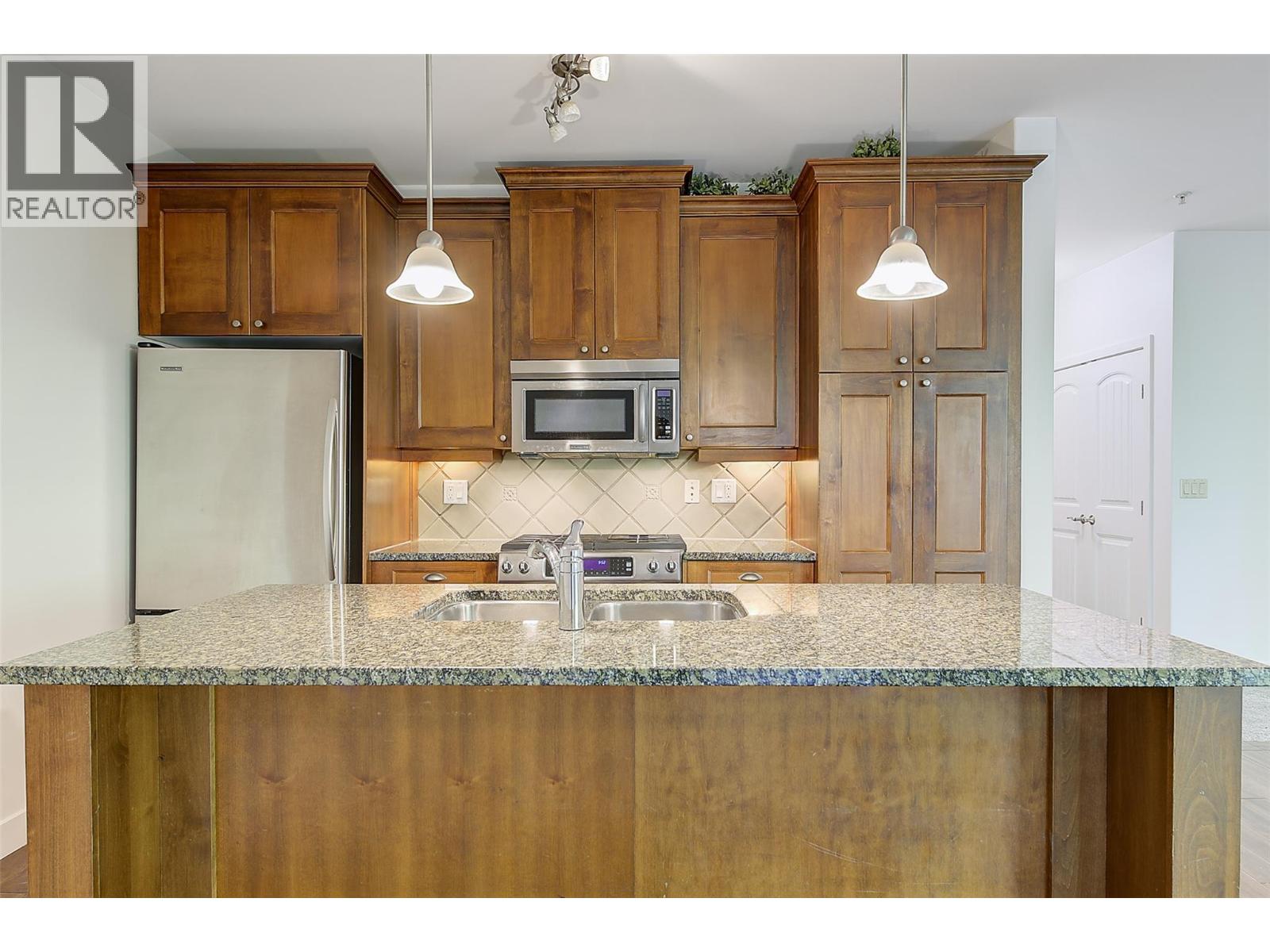 Additional image 5 of 2104-4042 Pritchard Drive, West Kelowna, BC, V4T3E4