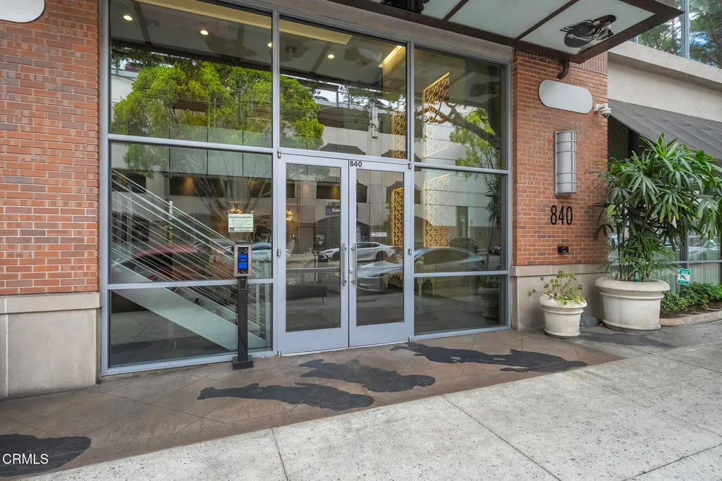 Additional image 3 of 840 E Green Street Unit 124, Pasadena, CA 91101
