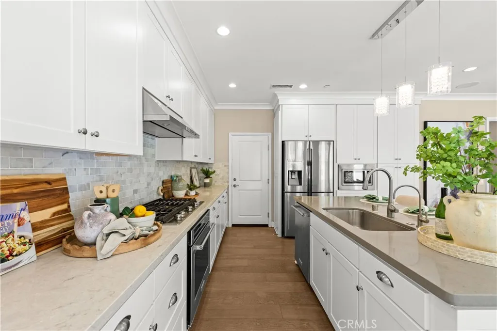 Additional image 11 of 189 Rodeo, Irvine, CA 92602