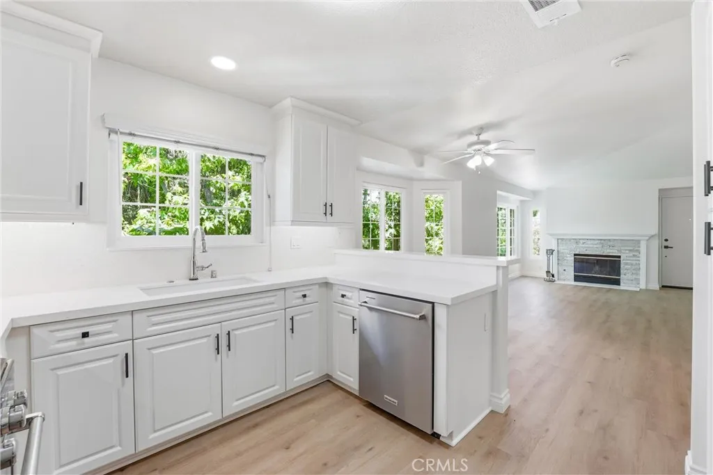 Additional image 93 of 23412 Pacific Park Dr Unit 18I, Aliso Viejo, CA 92656