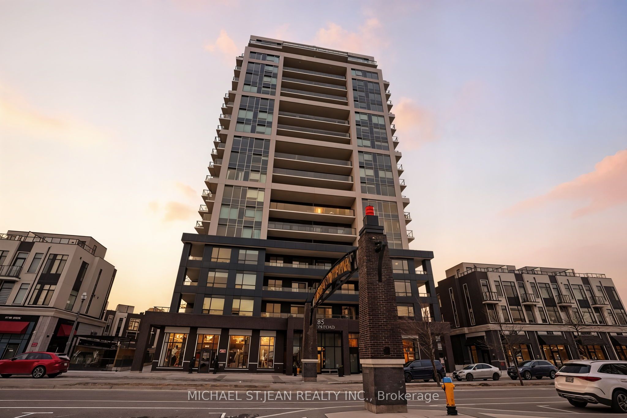 402-385 Winston Road, Grimsby, ON, L3M 4E8