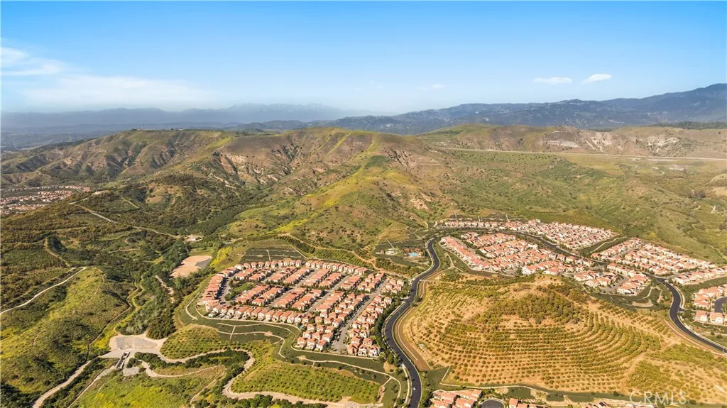 Additional image 96 of 162 Winnett, Irvine, CA 92602