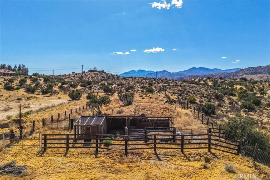 Additional image 133 of 55183 Cooper Lane, Yucca Valley, CA 92284