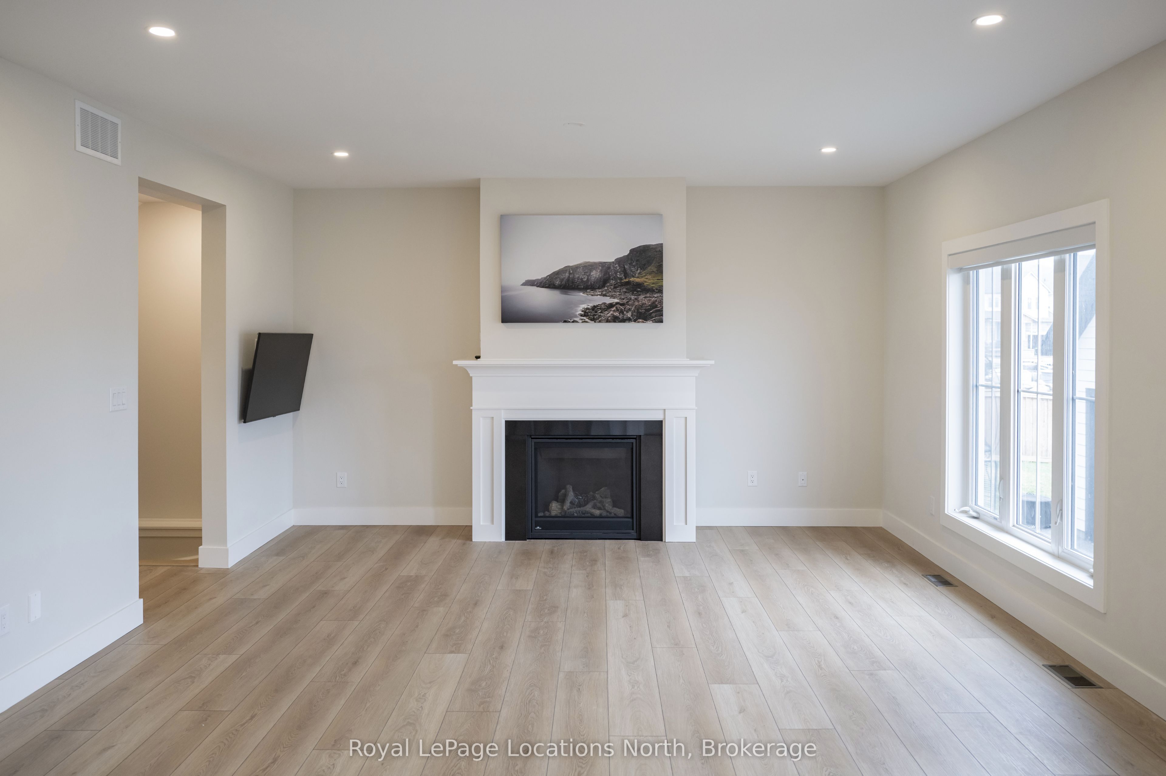 Additional image 5 of 142 Black Willow Crescent, Blue Mountains, ON, L9Y 5L7