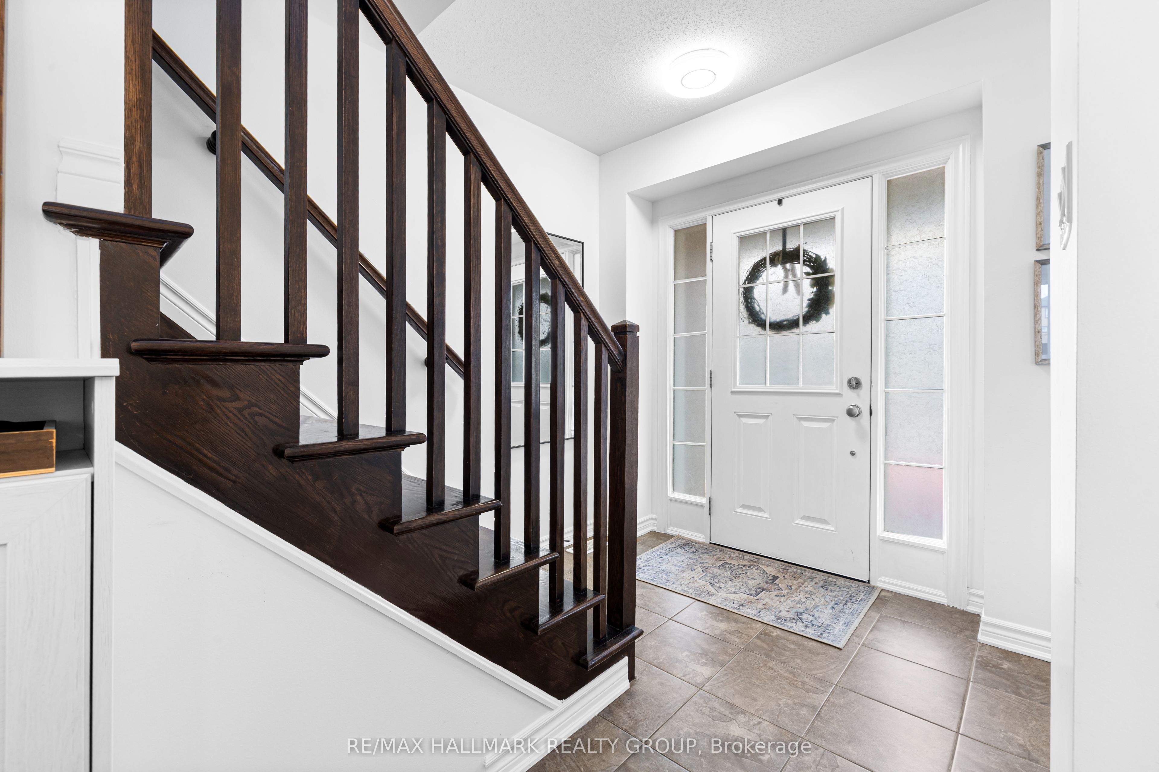 Additional image 3 of 529 Dundonald Drive, Ottawa, ON, K2J 5X1