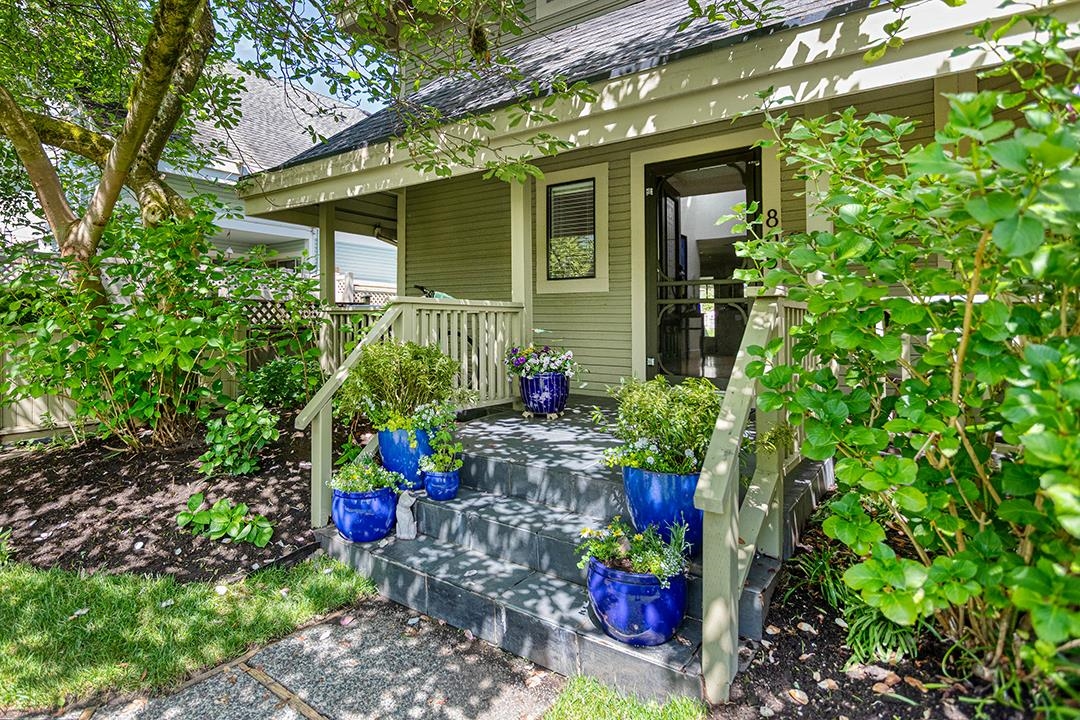 Additional image 3 of 805 14th Avenue W, Vancouver, BC, V5Z 1R2