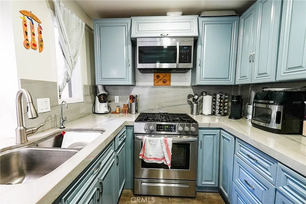 Additional image 13 of 13100 Bromont, Sylmar, CA 91342