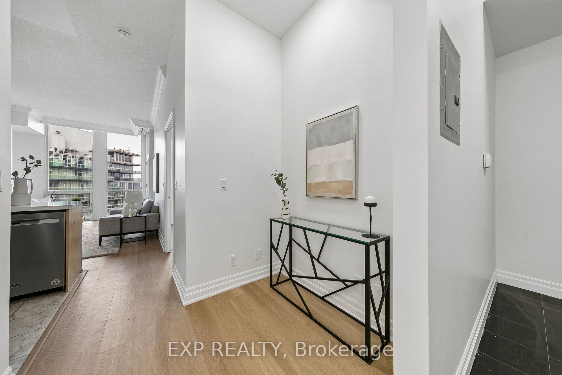 Additional image 6 of 3305-3939 Duke Of York Boulevard, Mississauga, ON, L5B 4N2