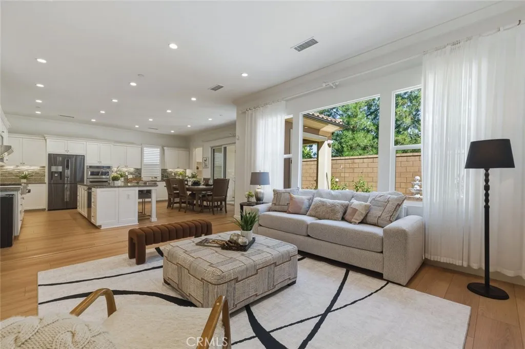Additional image 7 of 108 Henderson, Irvine, CA 92620