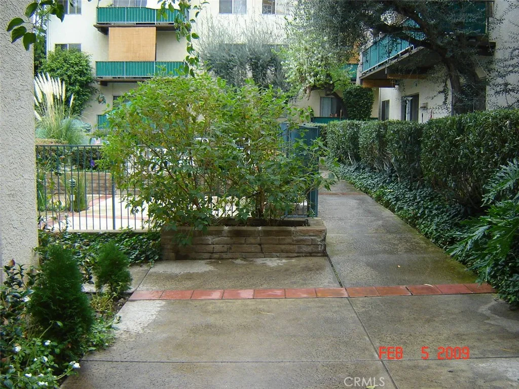 Additional image 7 of 5460 White Oak Avenue Unit A229, Encino, CA 91316