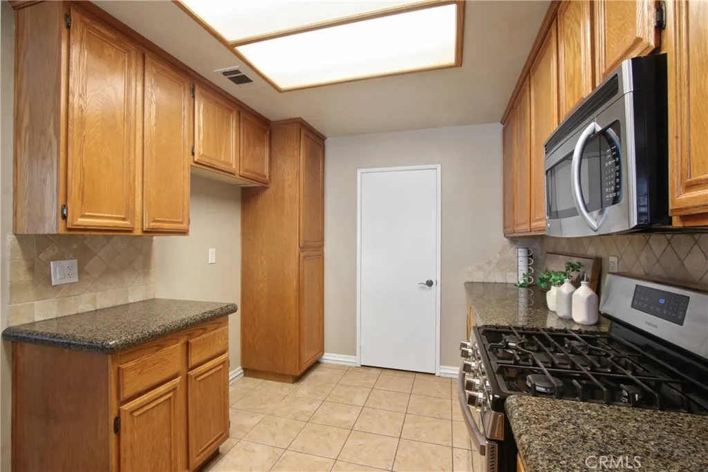 Additional image 10 of 904 N Turner Ave Unit 17, Ontario, CA 91764