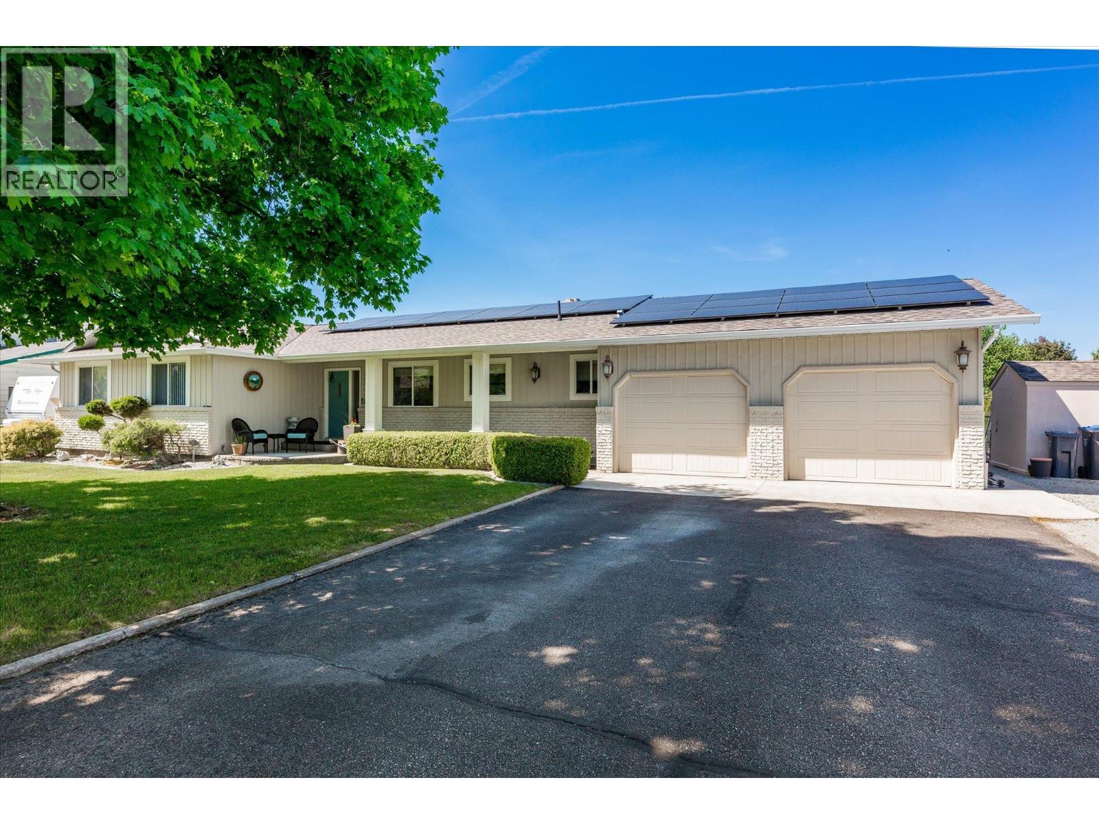 Additional image 2 of 1460 Oakridge Road, Kelowna, BC, V1W3A8