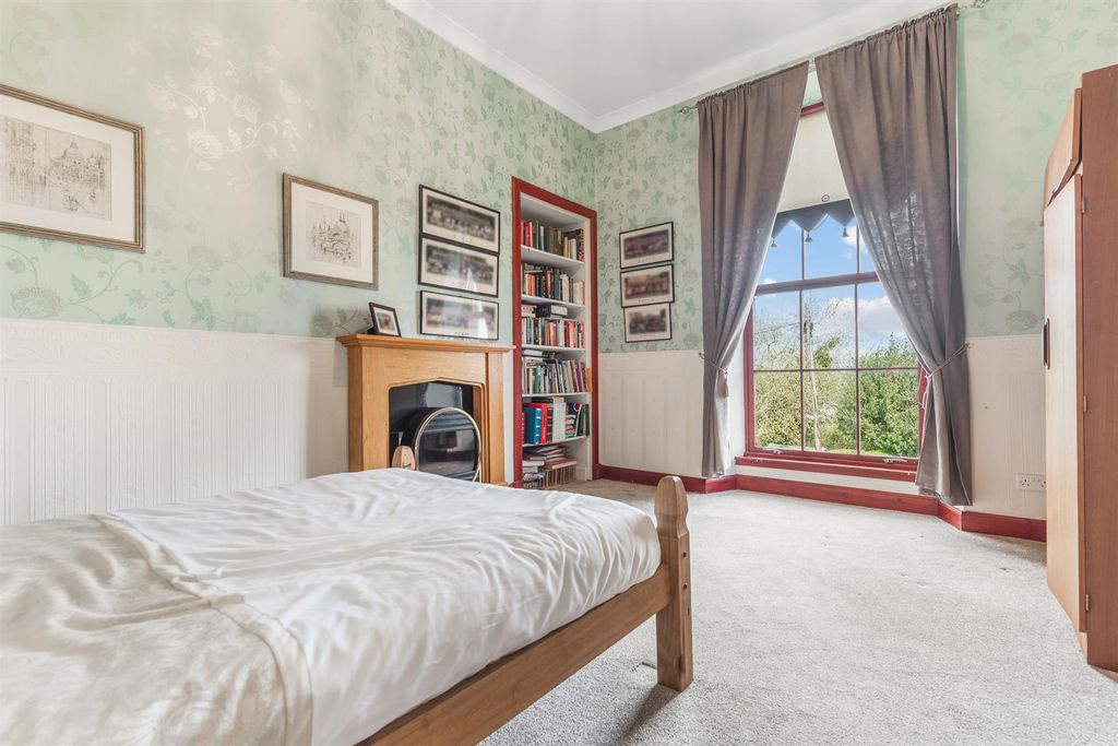 Additional image 12 of 2 bed flat for saleUnion Street, Greenock PA16