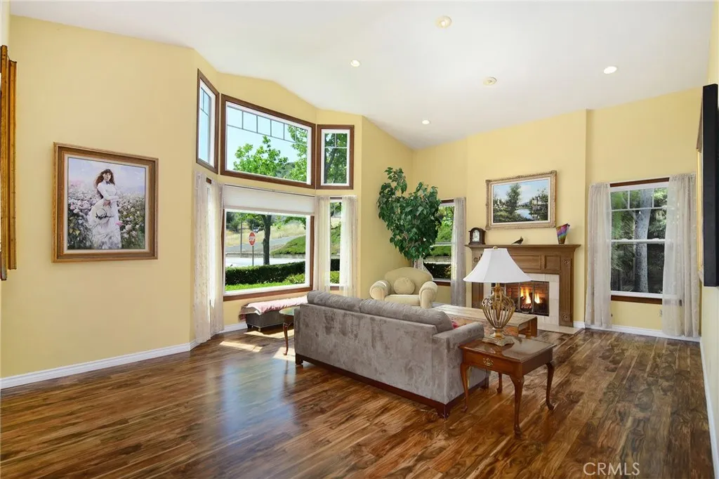 Additional image 52 of 29551 Weeping Willow Dr, Agoura Hills, CA 91301