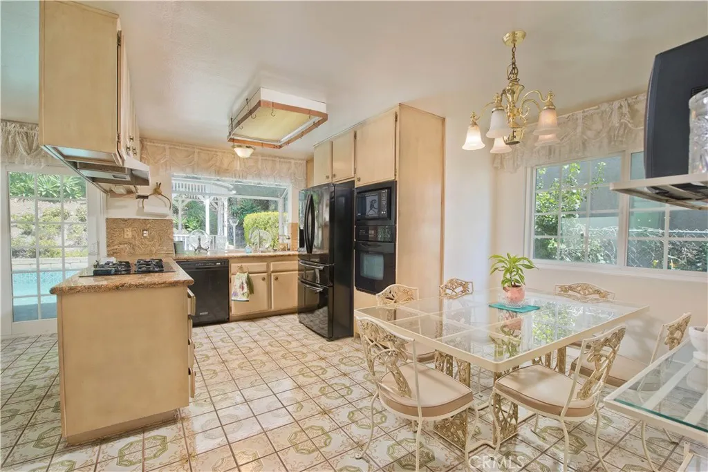 Additional image 37 of 24435 Gilmore St, West Hills, CA 91307