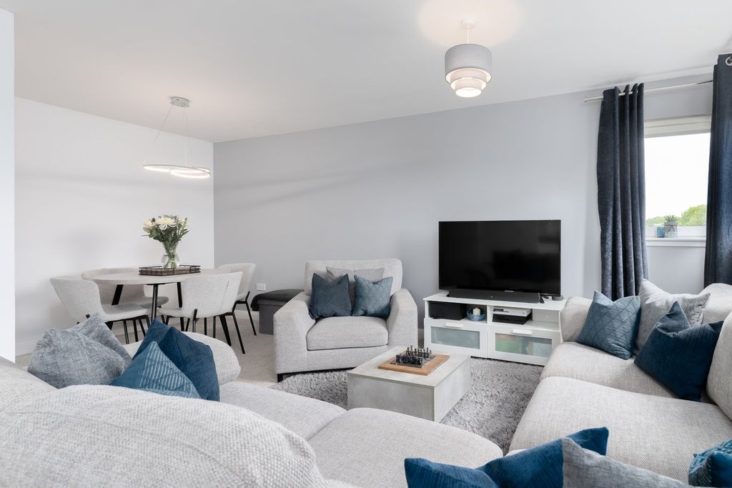 Additional image 3 of 2 bed flat for saleCrowe Place, Laurieston, Falkirk FK2