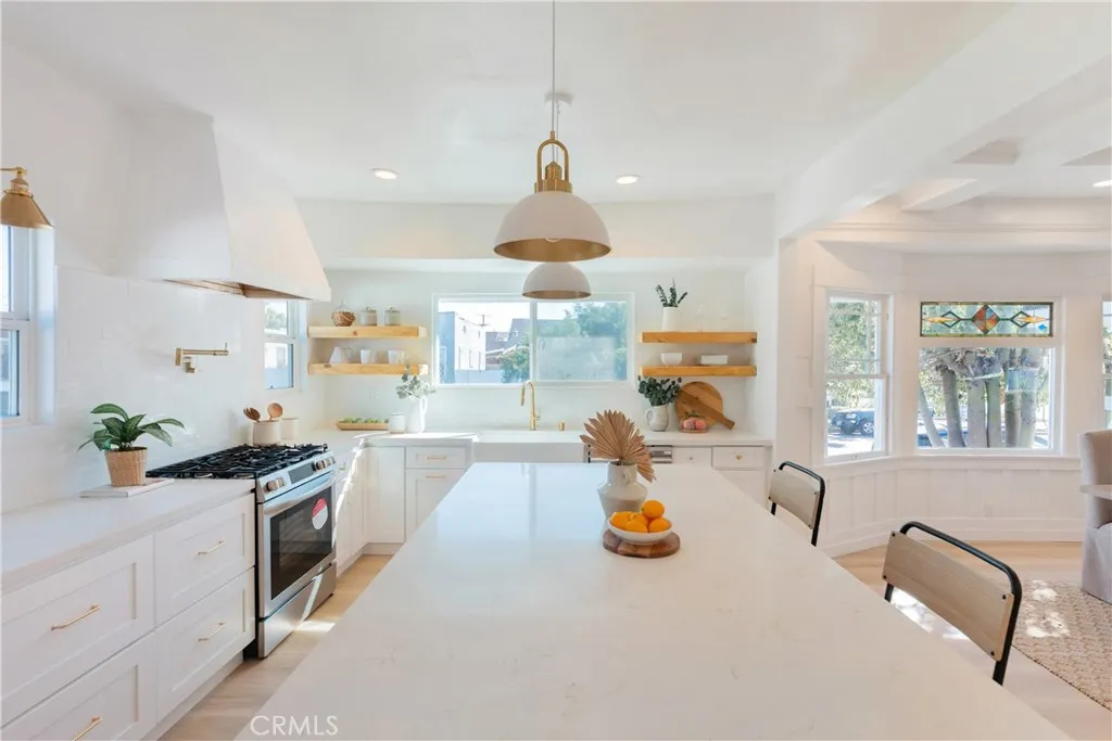 Additional image 17 of 3890 S Harvard Boulevard, Los Angeles, CA 90062