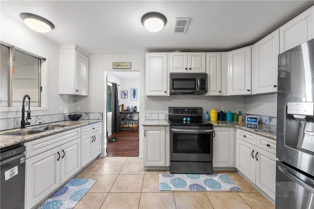 Additional image 17 of 13336 Clement St, Edwards, CA 93523