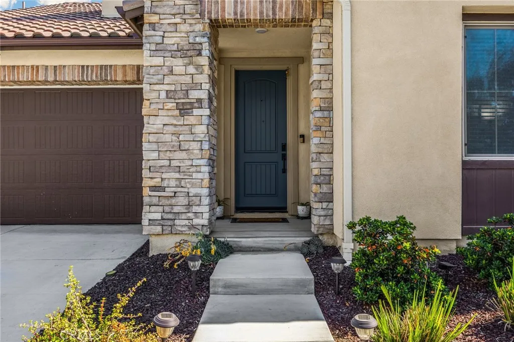 Additional image 3 of 2670 E Embry Lane, Ontario, CA 91762