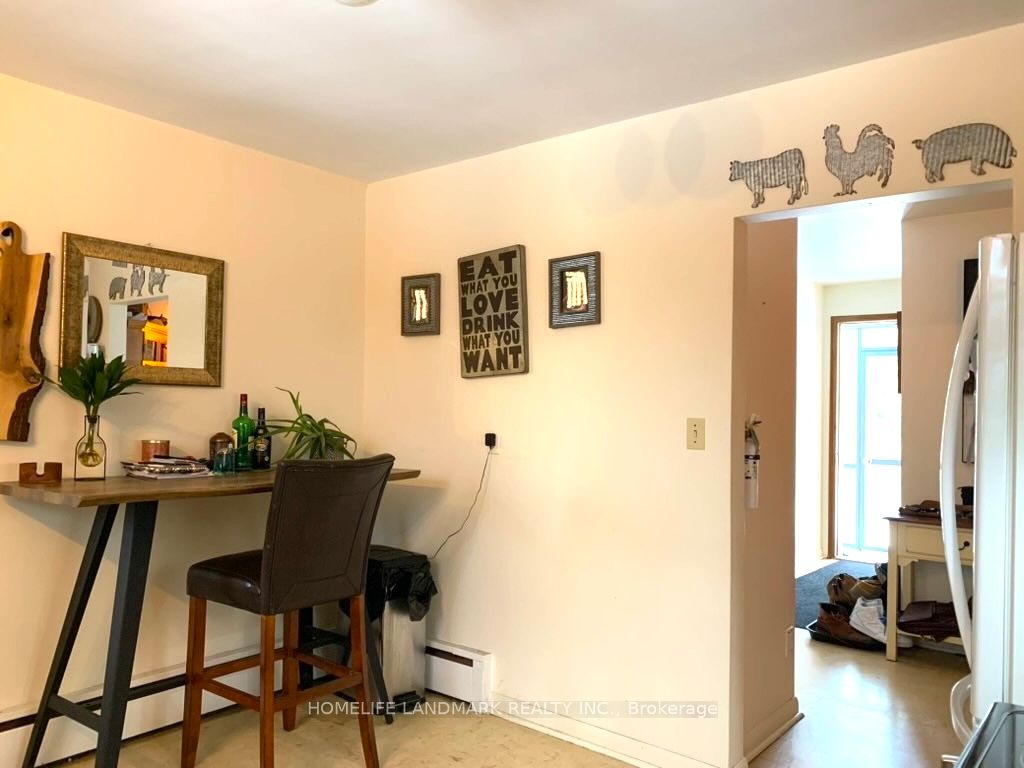 Additional image 4 of 860 Francis Road, Burlington, ON, L7T 3Y2