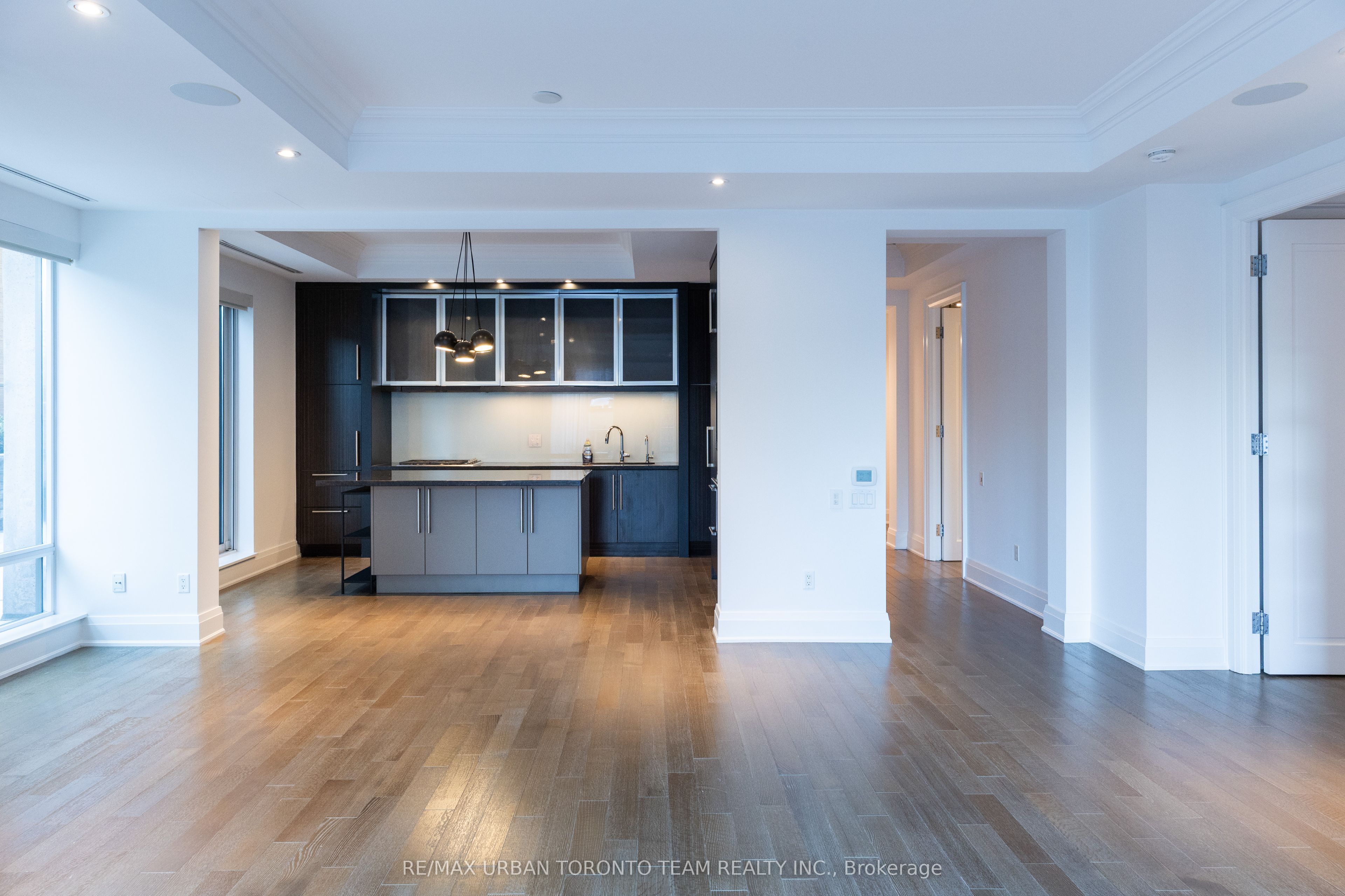 Additional image 4 of 303-80 Yorkville Avenue, Toronto, ON, M5R 2C2