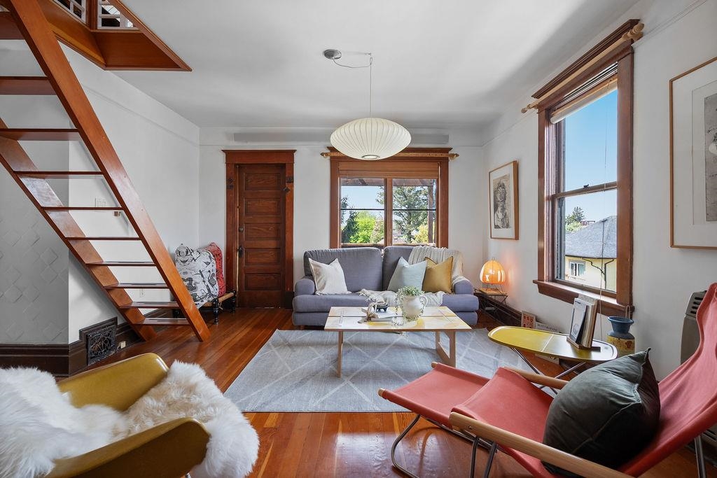 Additional image 3 of 1117 Semlin Drive, Vancouver, BC, V5L 4K3