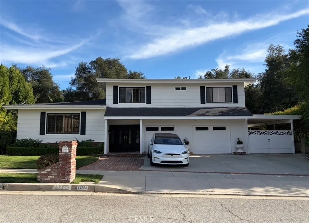 22664 Jameson Dr, Calabasas, CA 91302