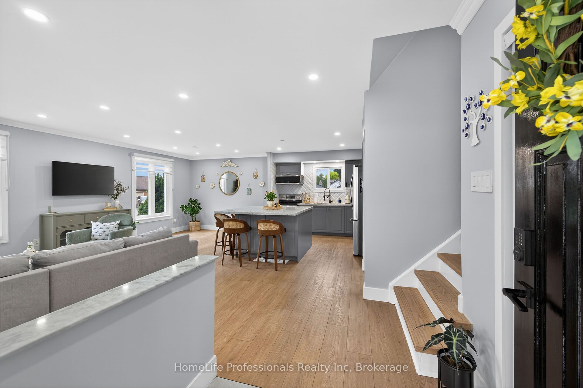 Additional image 6 of 8 Forestgate Avenue, Hamilton, ON, L9C 6A3
