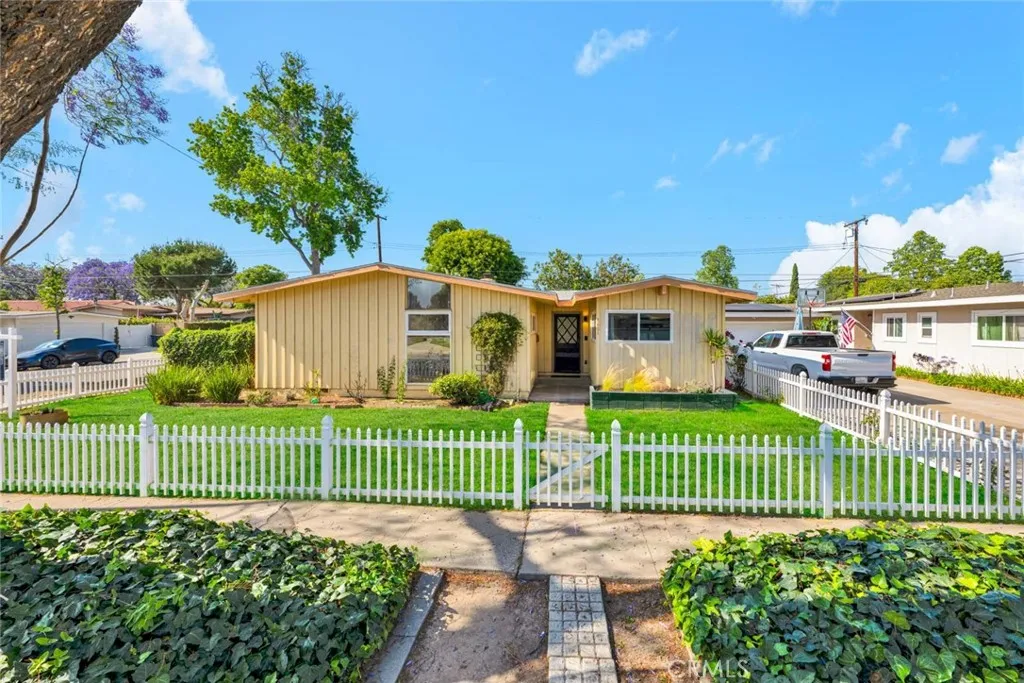 Additional image 4 of 1601 Wellington Ave, Santa Ana, CA 92701