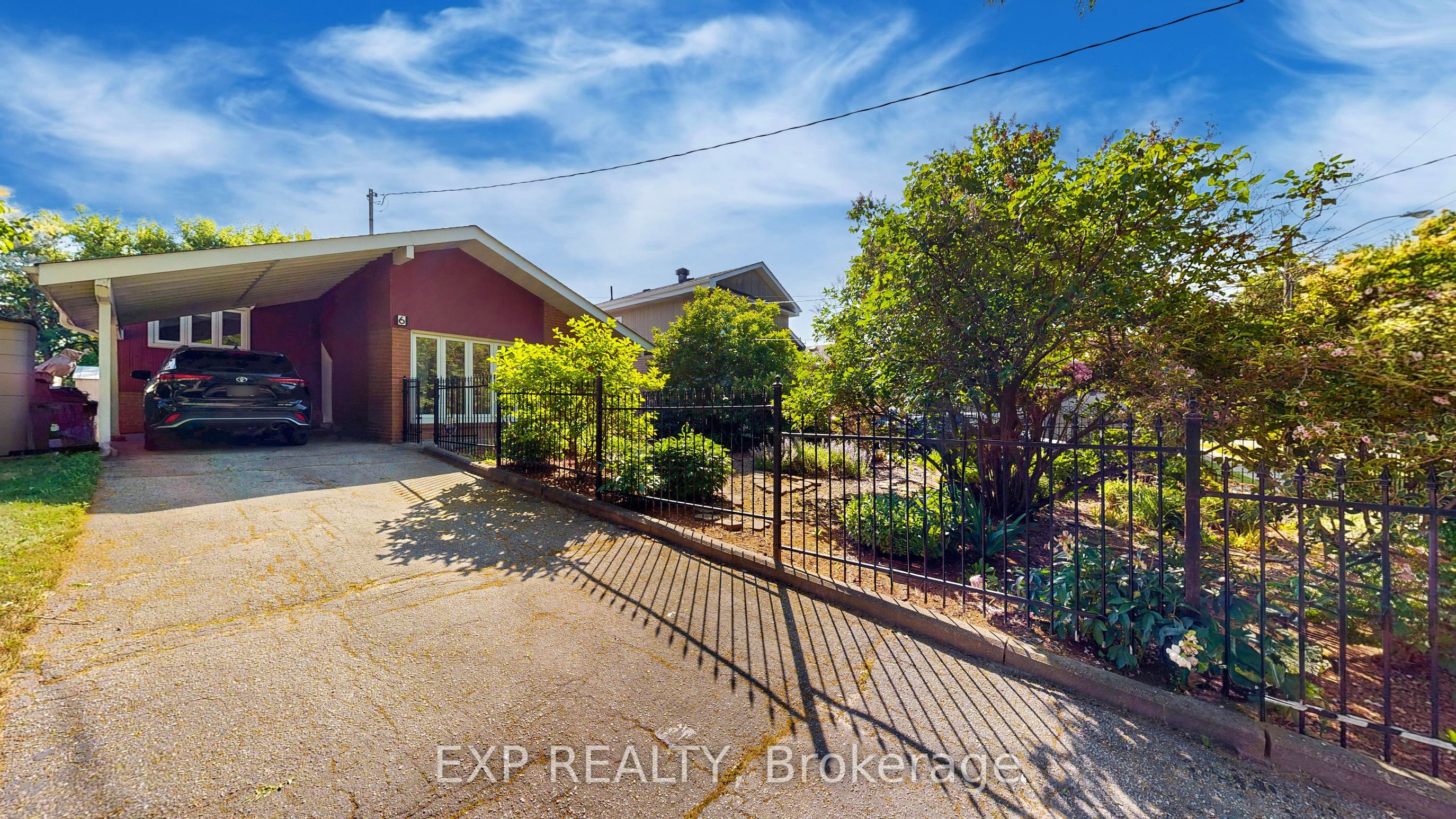 6 Abbottswood Road, Toronto, ON, M1P 3P1
