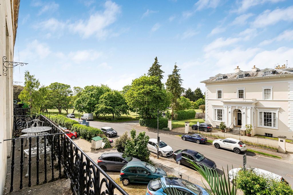 Additional image 9 of 1 bed flat for saleLansdown Crescent, Cheltenham GL50